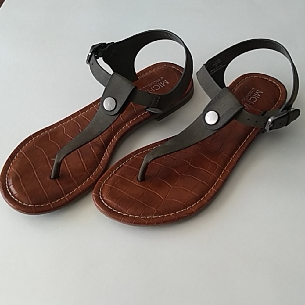 Olive sandals 9.5